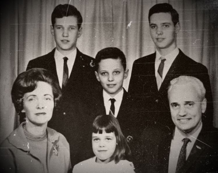 The Robison Family: The Good Hart Murders – Crime Immemorial